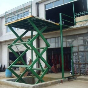 河北剪叉式升降機(jī)特殊電動(dòng)升降平臺(tái)